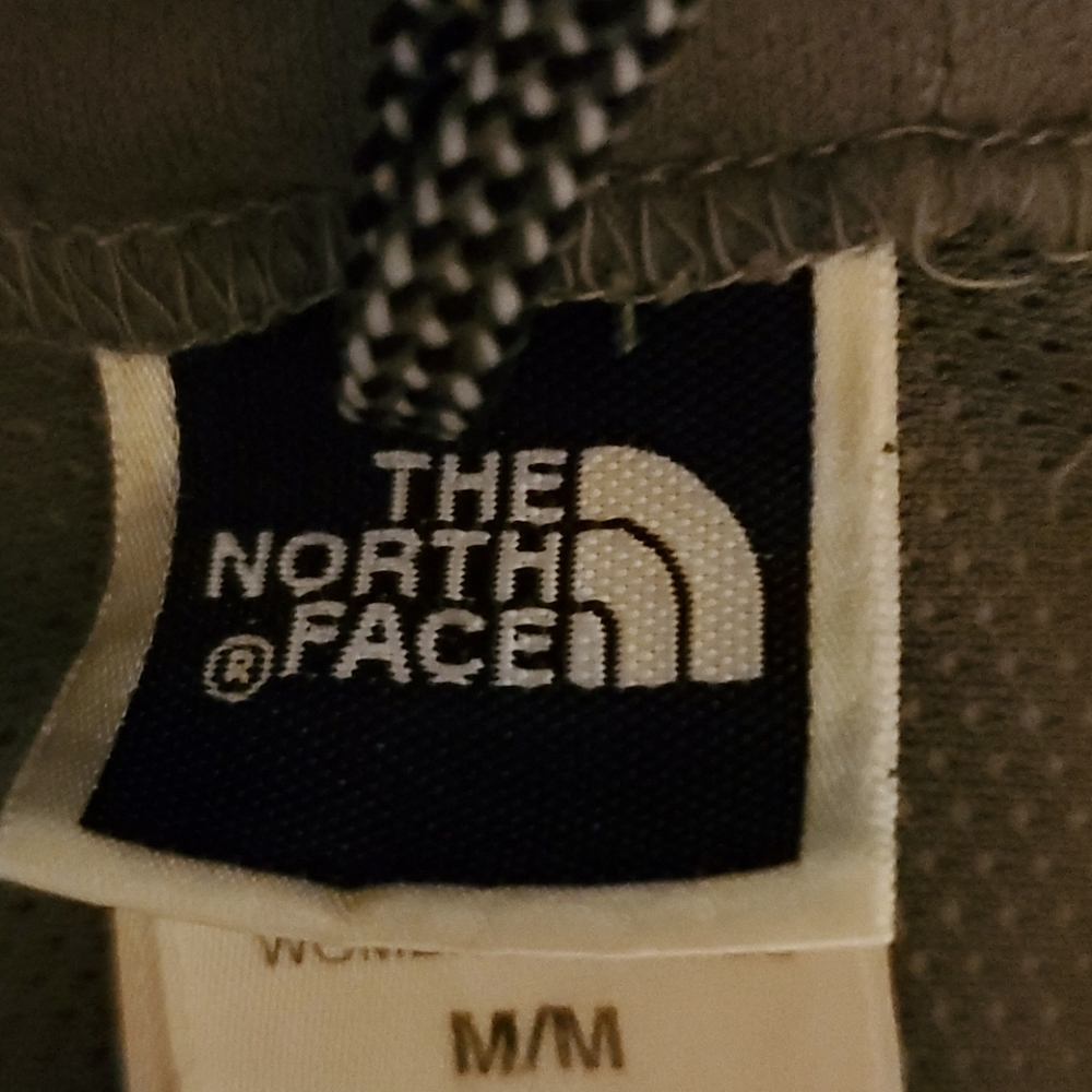 North face jacket - Picture 2 of 10